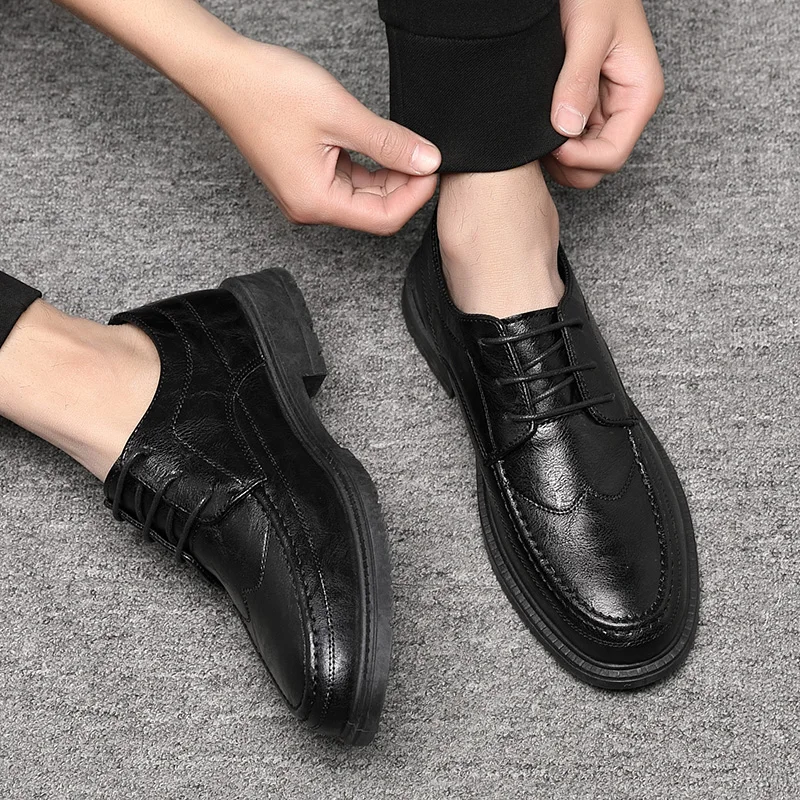 Sapatos casuais masculinos de  - Men Shoes Louboutin avaliação e preço