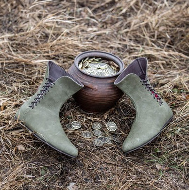 Sapato de couro medieval mascu - Men Shoes China avaliação e preço